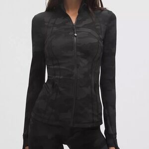 Lululemon define jacket in camo